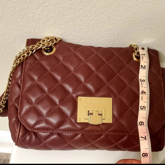 MK authentic bag and wallet set - Picture 5 of 8